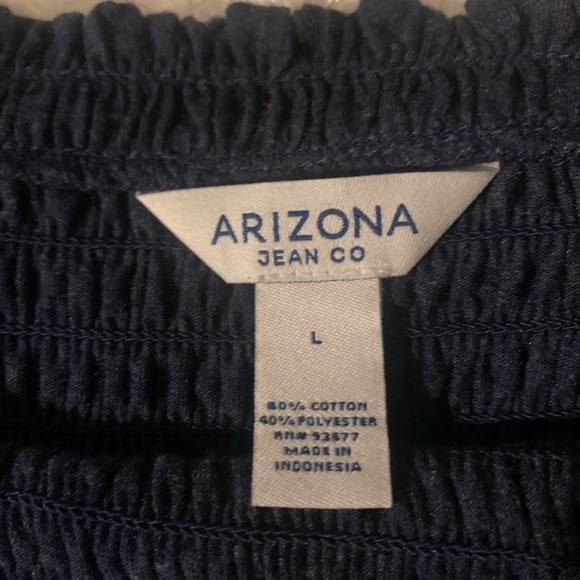 off the shoulder long sleeve - Picture 2 of 2